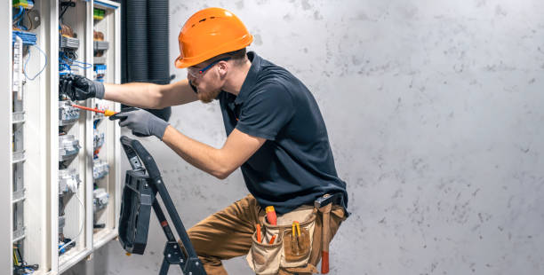 Best Circuit Breaker Repair  in East Palatka, FL